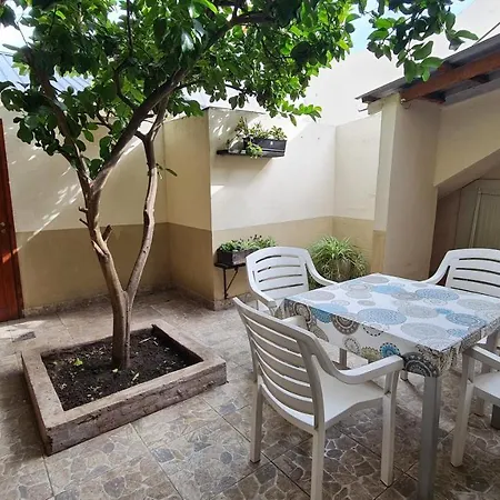 Hermosa Casa Ph Equipada Y Con Patio. Aestrenar Mar del Plata Exterior photo